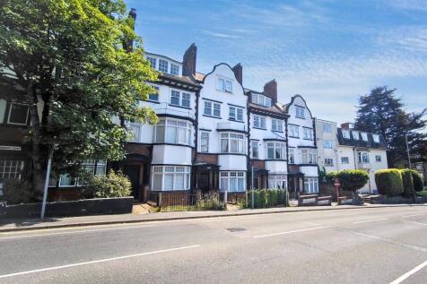 Flat 4, 445 Christchurch Road, Bournemouth BH1 4AB