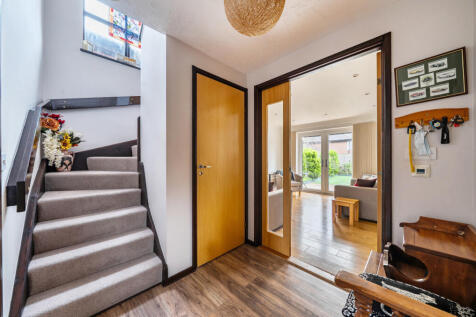 1389280-22-6942d2...