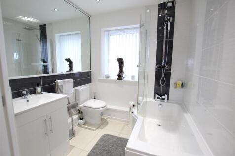 BATHROOM / W.C