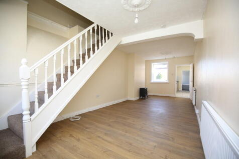 Church Road, Nuneaton photo 4