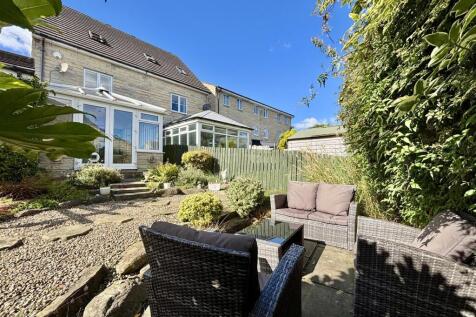 Bradford, BD6 - property photo