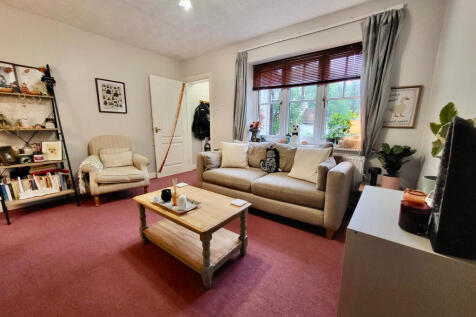 Couzens Close, Chipping Sodbury, Bristol photo 3