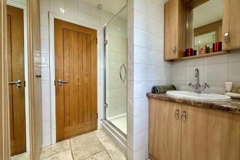 Ground floor shower room