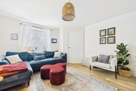 ff47c1eb-CAM01085...