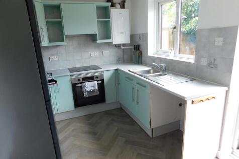 Vaughan Drive, Kemsley, Sittingbourne, ME10 photo 4