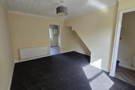 Newbridge Oval, Emerson Valley, Milton Keynes, MK4 photo 3