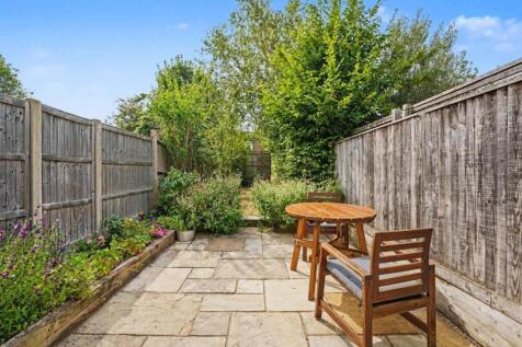 29_Garden_Patio_Alte