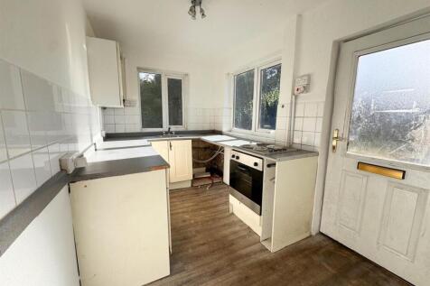 New Chester Road, Eastham, Wirral photo 3