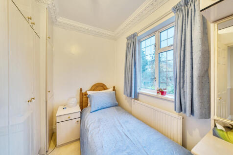 1388198-3-6936f8d...