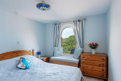 Bedroom 2 - Cormorants, Kingswear