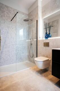 5 bed, 4 bath Town House in Edinburgh - Photo 16