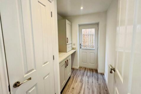 Blenheim Close, Silksworth, SR3 photo 4