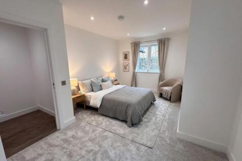 Cranbrook Road, Hawkhurst, TN18 photo 3