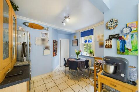 CAM01085G0-PR0380...