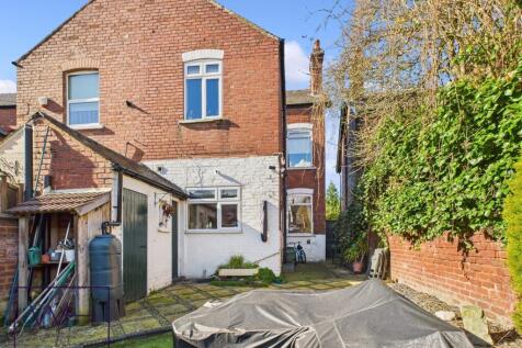 CAM03785G0-PR0217-ST