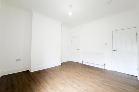 Bellhouse Road, Firth Park, S5 photo 5