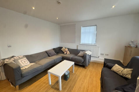 Mundy Place Cardiff photo 5