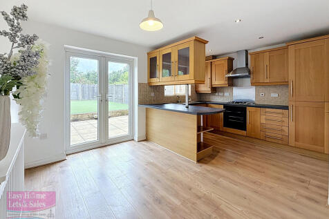 Dining/Kitchen