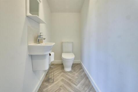 Separate WC