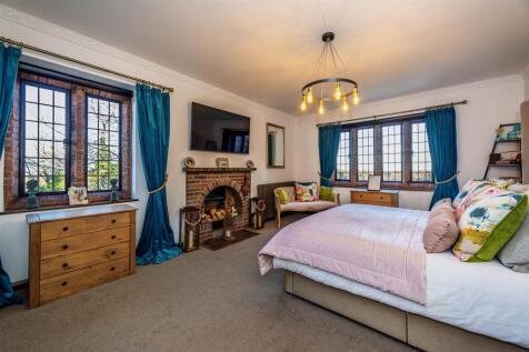 Bedroom 1.1 SAPL3892-20251125-DxO_DeepPRIME XD2s.j