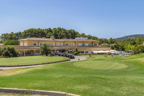Golf course