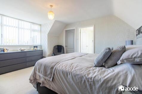 6 Chellow Dene 26.jpg