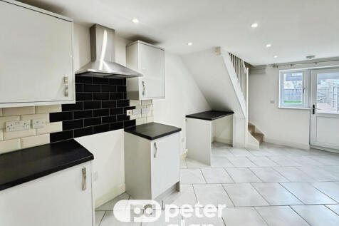 Valley Road, Cinderford photo 5