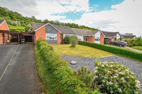 17 Lodge Lane-10.jpg