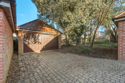 Double garage