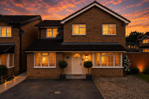 84 Falkland Road evening .png