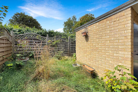 9e23137f403ed9d824a0bdff83322dfa83976f65