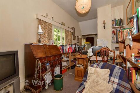 Bedroom 3/ Study House