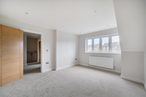 1371904-13-68fba7...