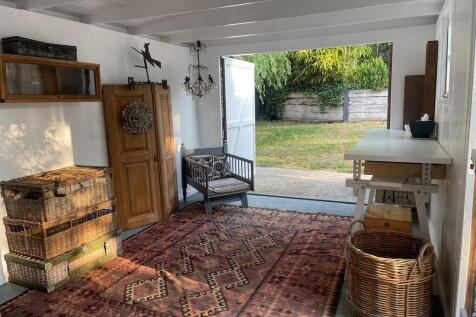 Outbuilding