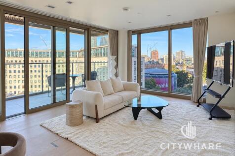 1-bed flat on Belvedere Road, London, £5,300/mo
