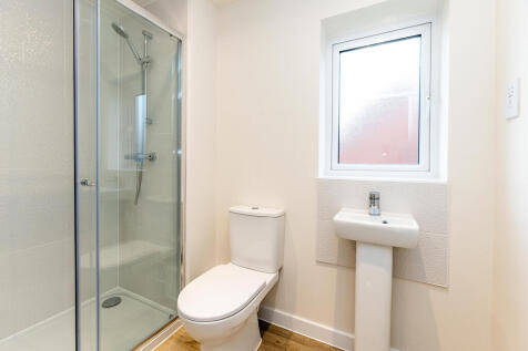 3 Chateau Mews 01...