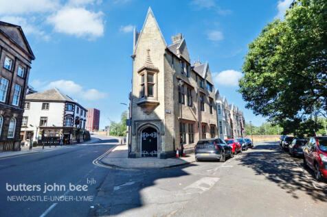 1-bed flat on Glebe Street, STOKE-ON-TRENT, £850/mo