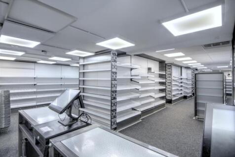 Retail Property (high street) to rent Image 3