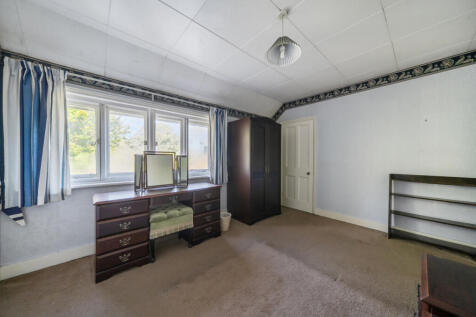 1369290-5-68fb6f8...