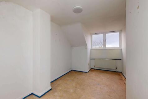Flat E, 13 Villa Road, Brixton, London, SW9 7ND