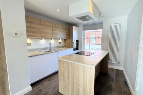 Kings Crescent, Edward Street, Derby photo 5