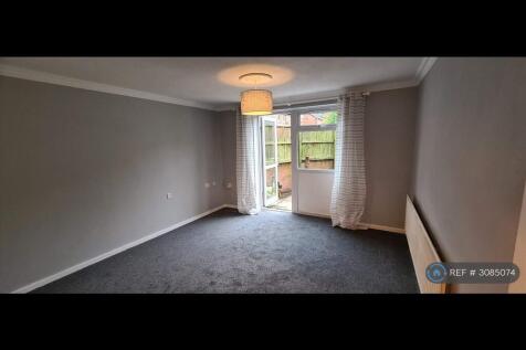 Edgehill Place, Coventry, CV4 photo 3