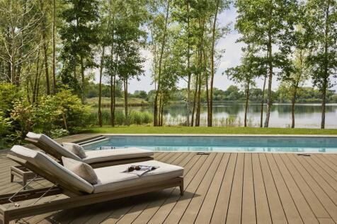 Terrace Pool