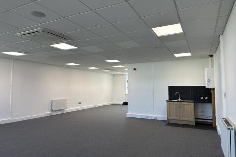 Office to rent Image 12