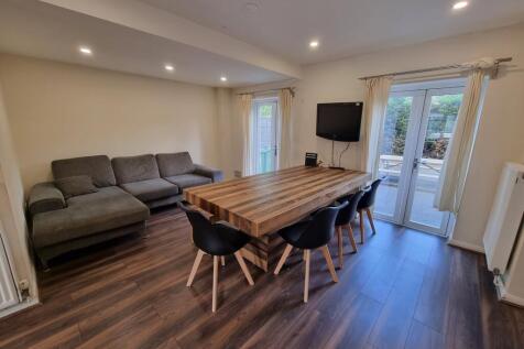 49 Russell Terrace, Leamington Spa photo 3