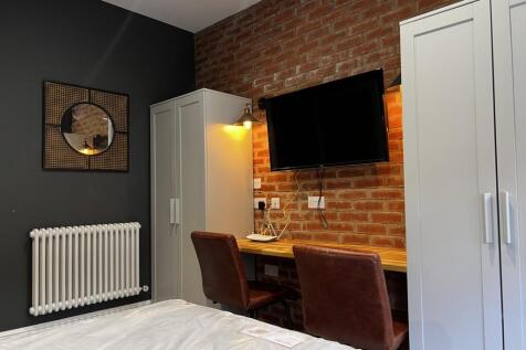 Lenton Boulevard: Flat 2 -  Luxury 1 bed student apartment photo 4