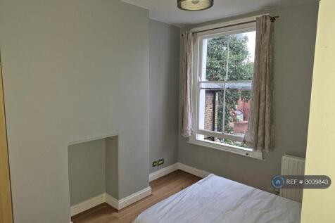 Haselrigge Road, London, SW4 photo 5