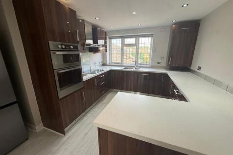 WAestfield Lodge, Park Rd, Timperley, WA14 5AS photo 3