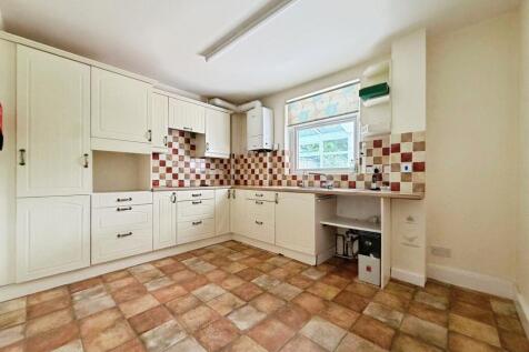Southfields House, Southfields Close, Bishops Waltham, Hampshire photo 4