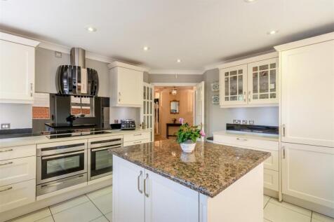 8701061-interior13.jpg